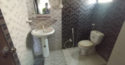 Beautiful 3 bed dd apartment with lift for rent at small bukhari near red apple.