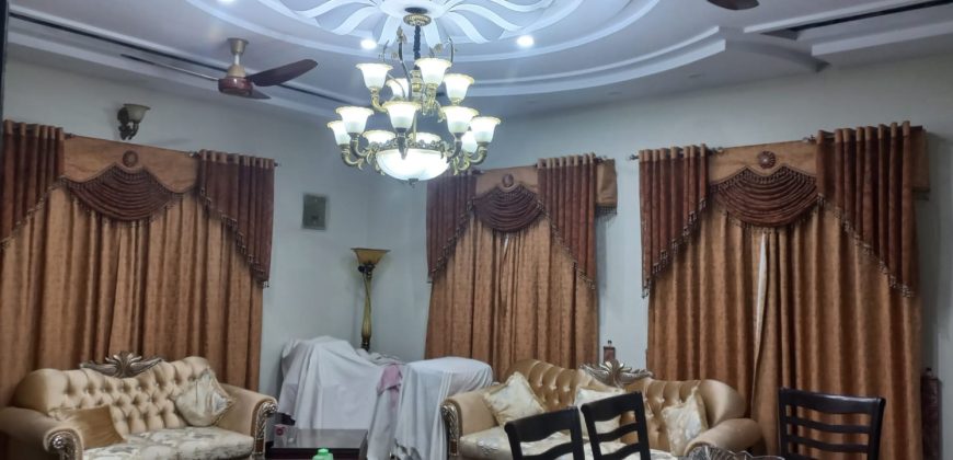 Beautiful luxurious bungalow for sale at saadi town, scheme 3