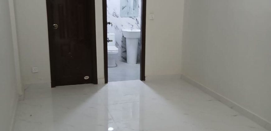 Apartment for Sale at jami commercial.