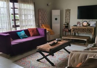 350 sq yards house for sale in phase 6 near quran academy