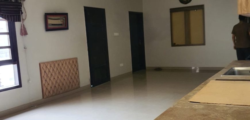 350 sq yards house for sale in phase 6 near quran academy