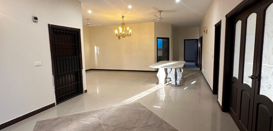 500 yards portion for rent in phase 7 extension